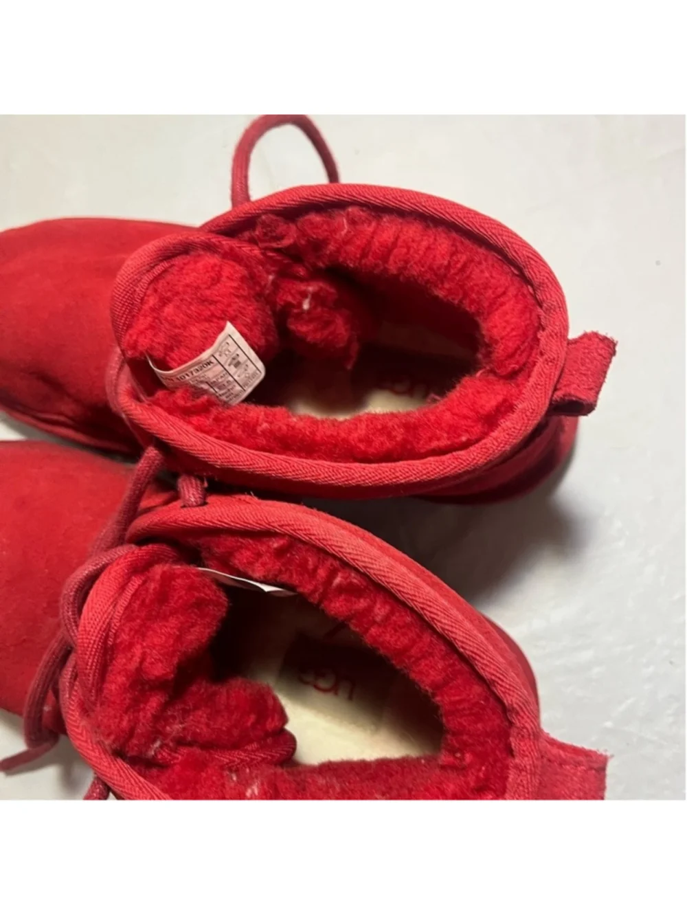 UGG Neumel II 101732 Red Suede chukka boots Red Winter & Rain Boots size 6